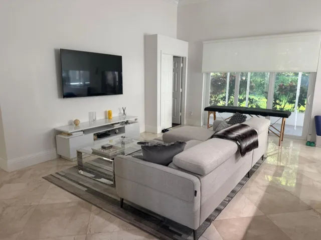 GREAT ROOM