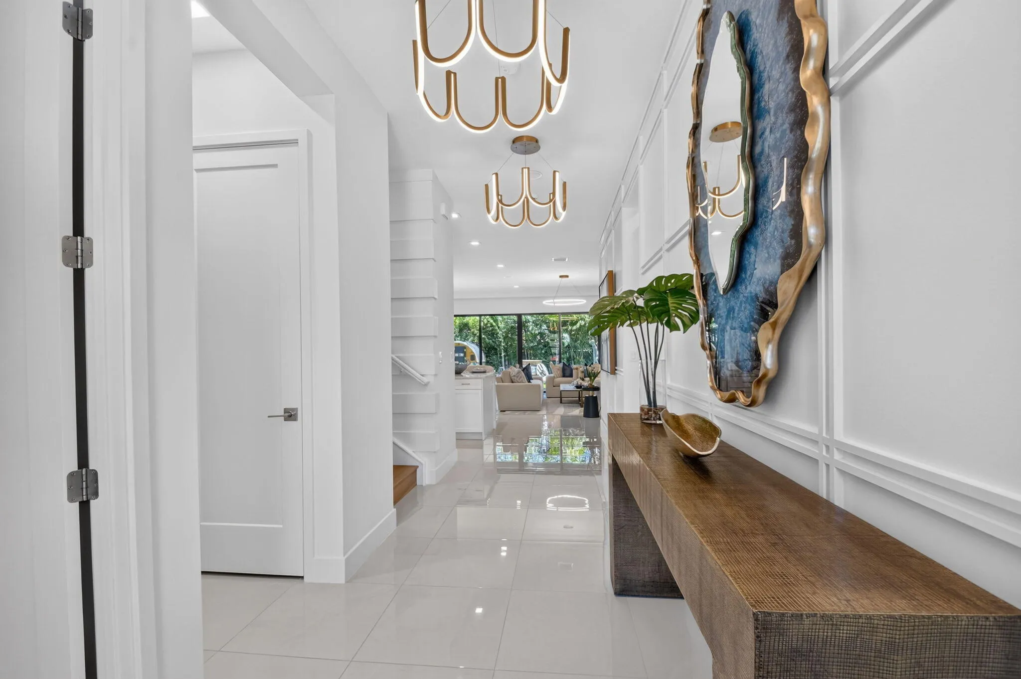Photos shown are of the builder's model home and are for illustrative purposes only. Actual home, finishes, features, colors, and selections may vary.