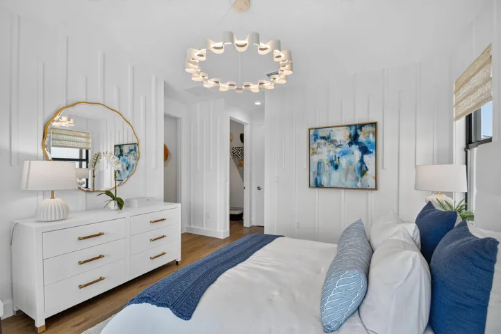 Photos shown are of the builder's model home and are for illustrative purposes only. Actual home, finishes, features, colors, and selections may vary.