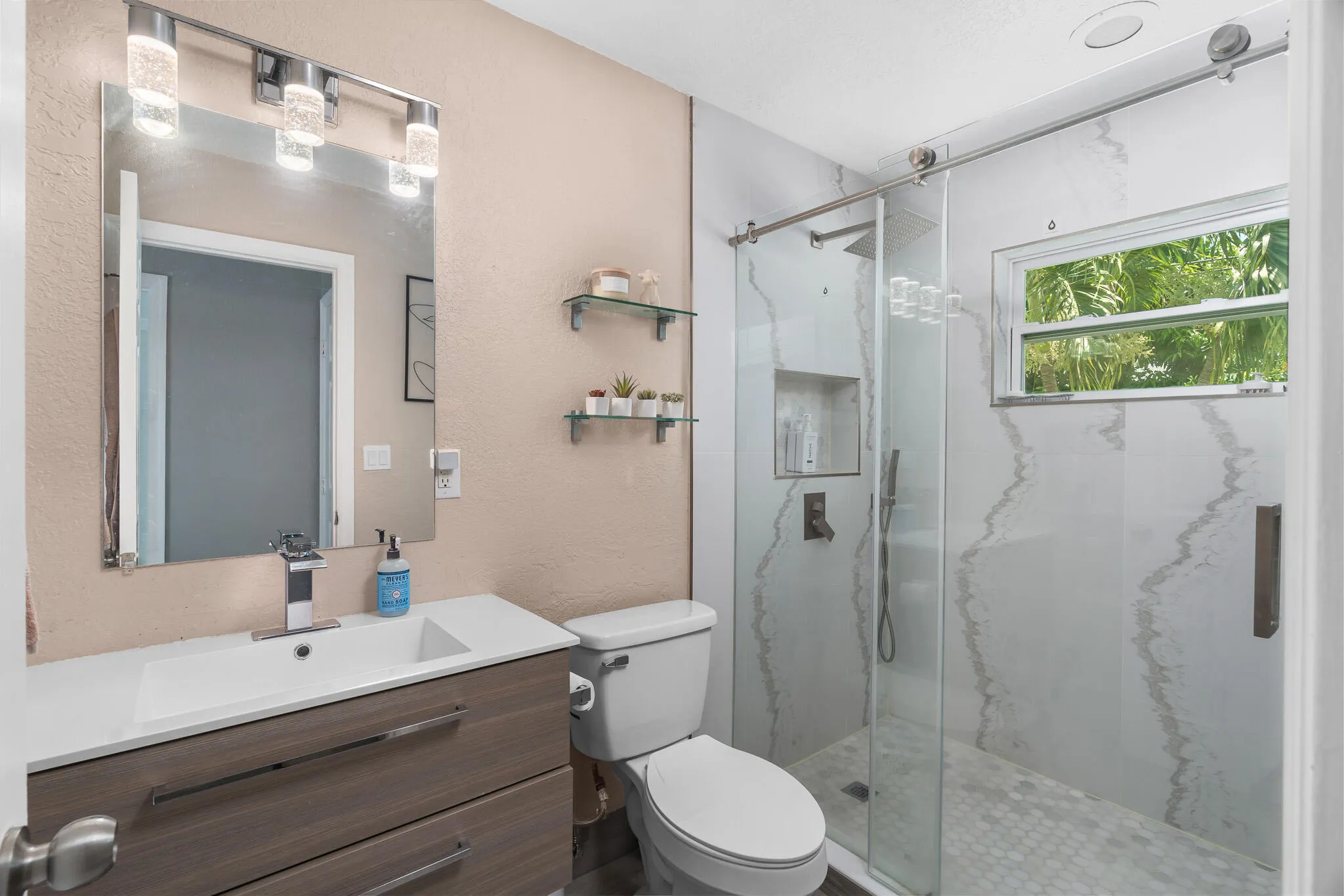 Gorgeous bathroom with shower