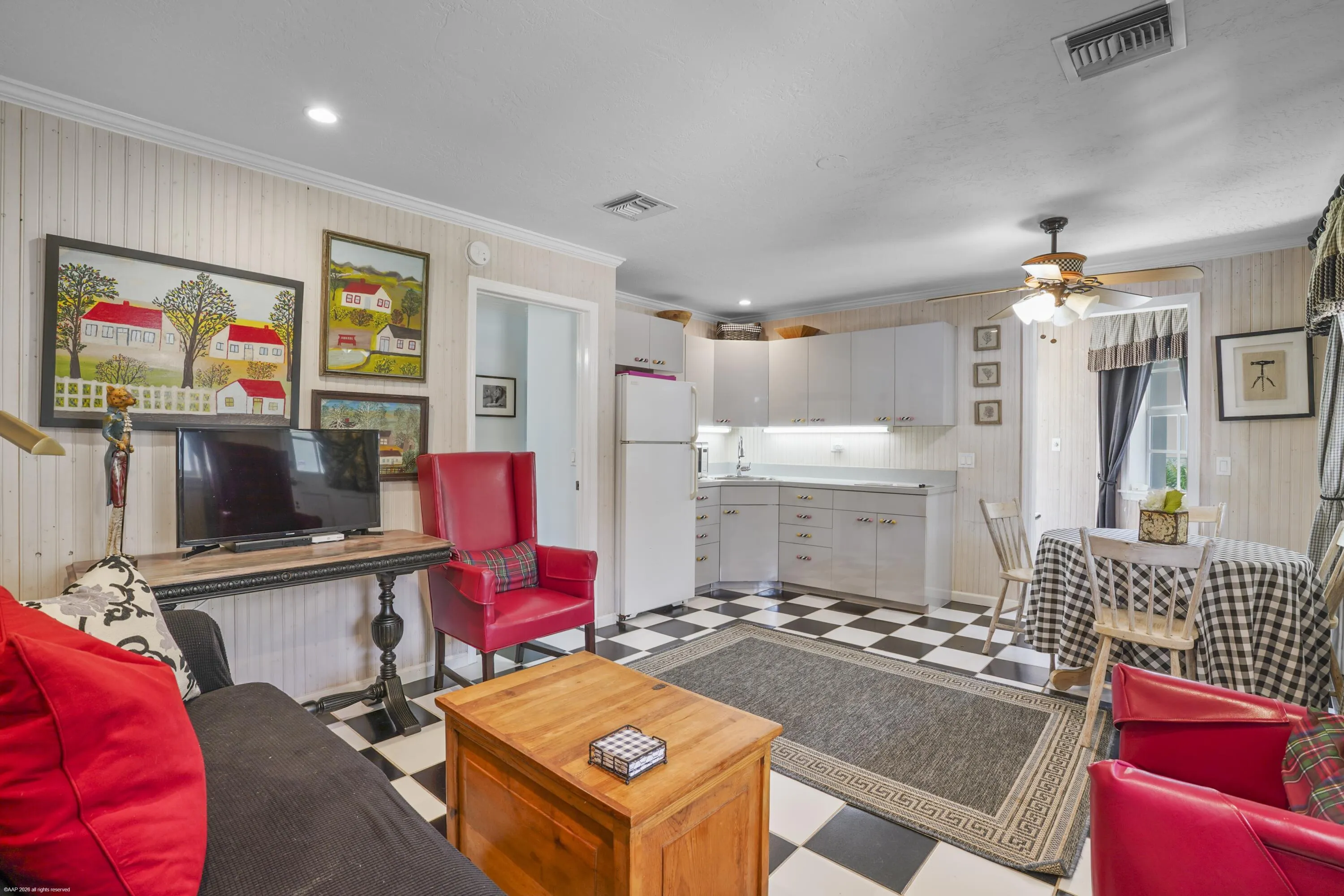 Guest House Living Area
