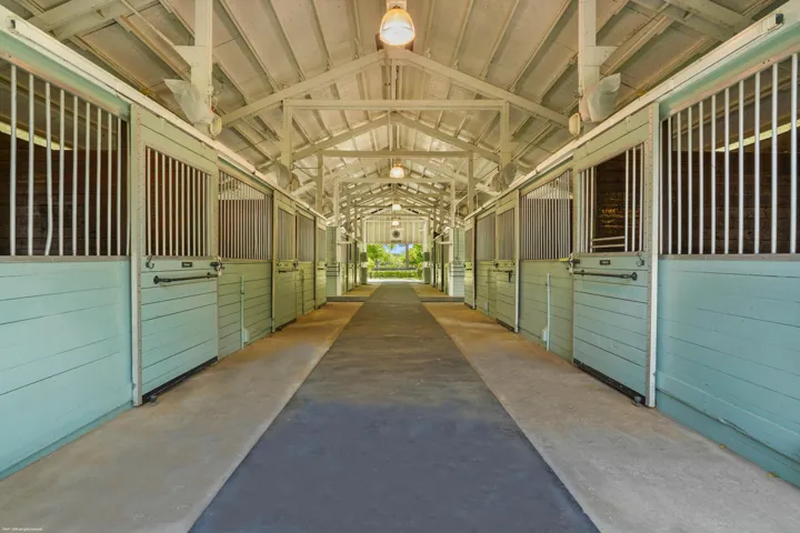 Center-aisle