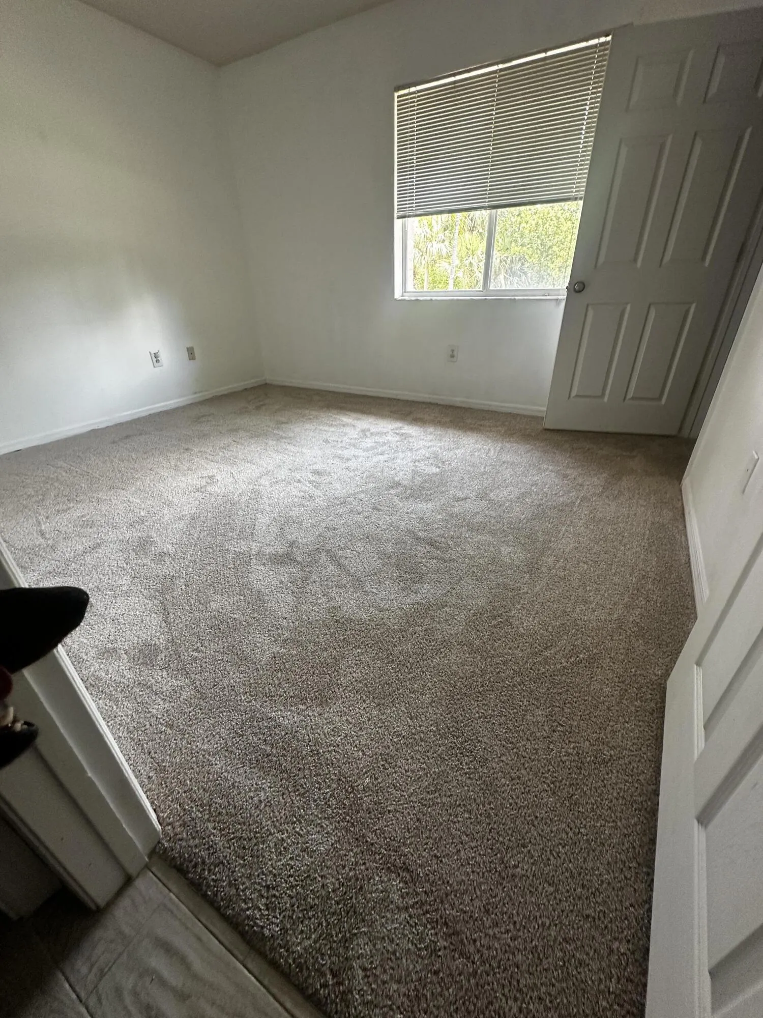 Guest bedroom