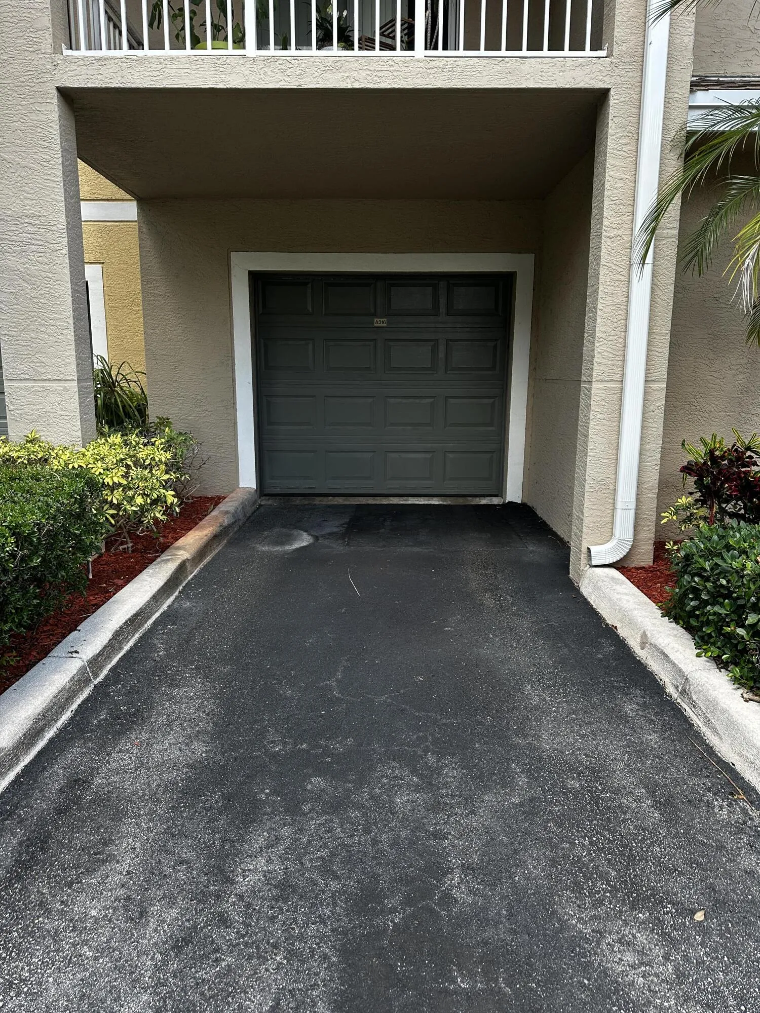 One car garage and one car driveway