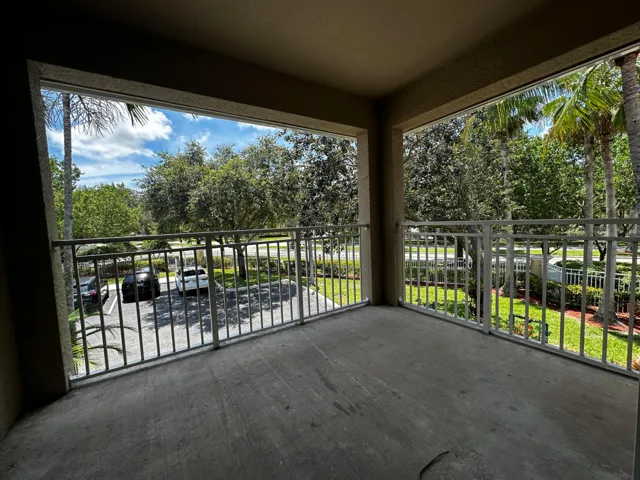 Huge covered balcony