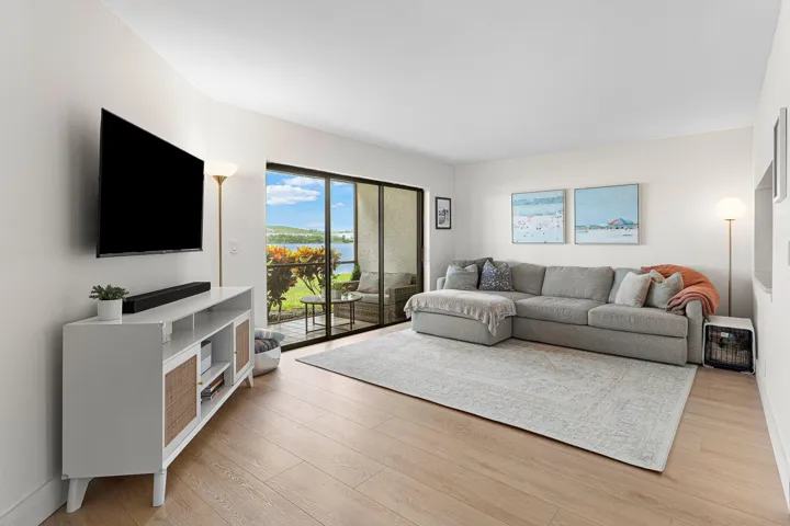 017-603RepublicCourt-DeerfieldBeach-FL-3