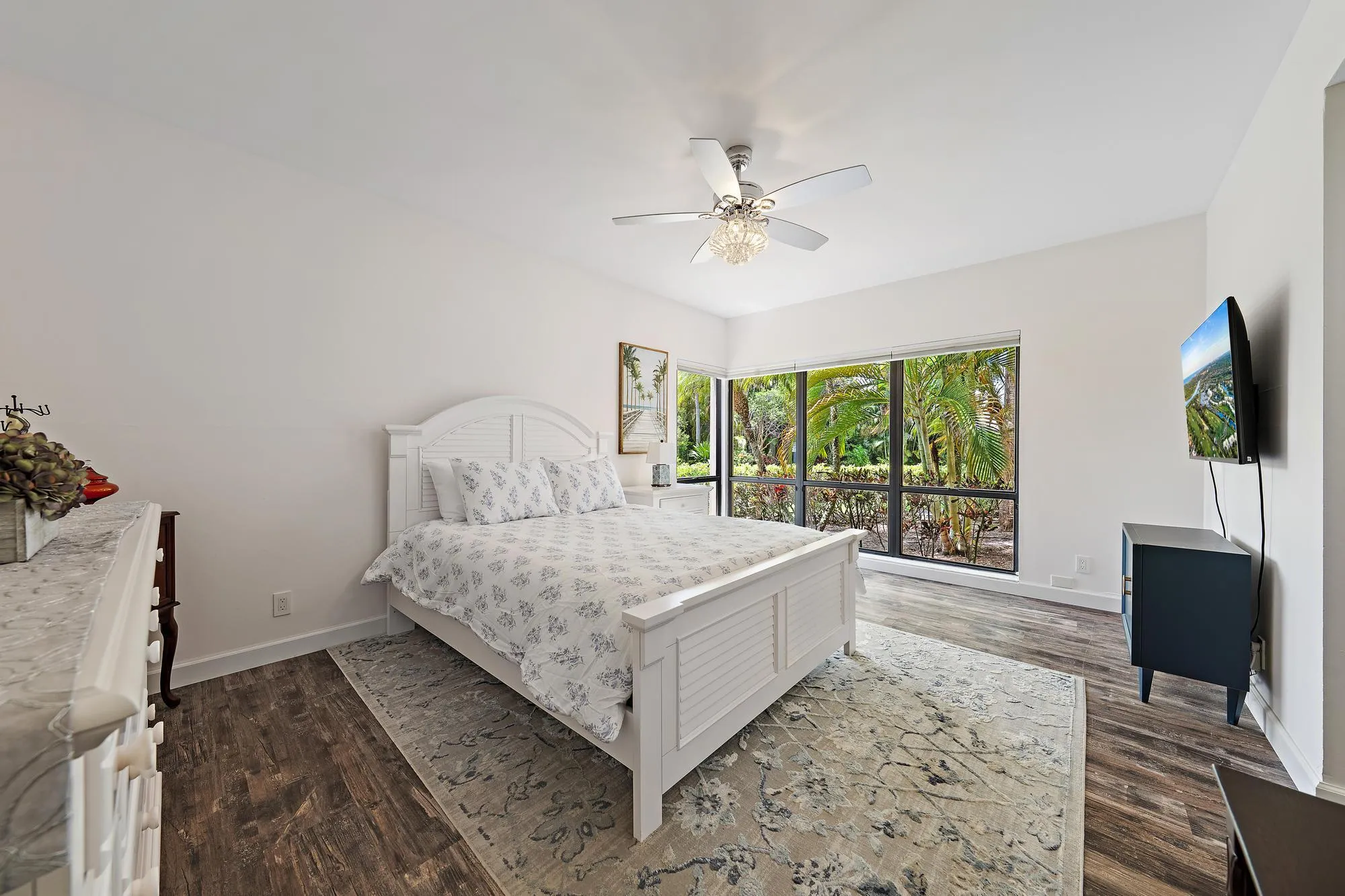 111 Waterview Dr-1