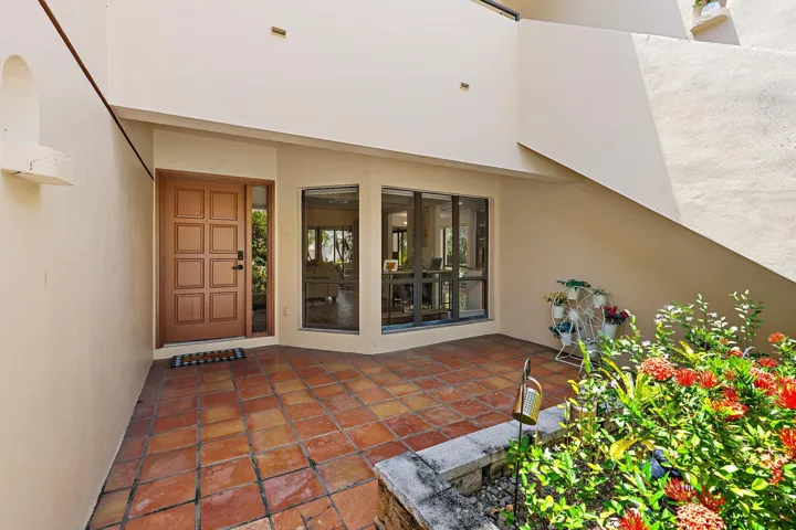 111 Waterview Dr-22