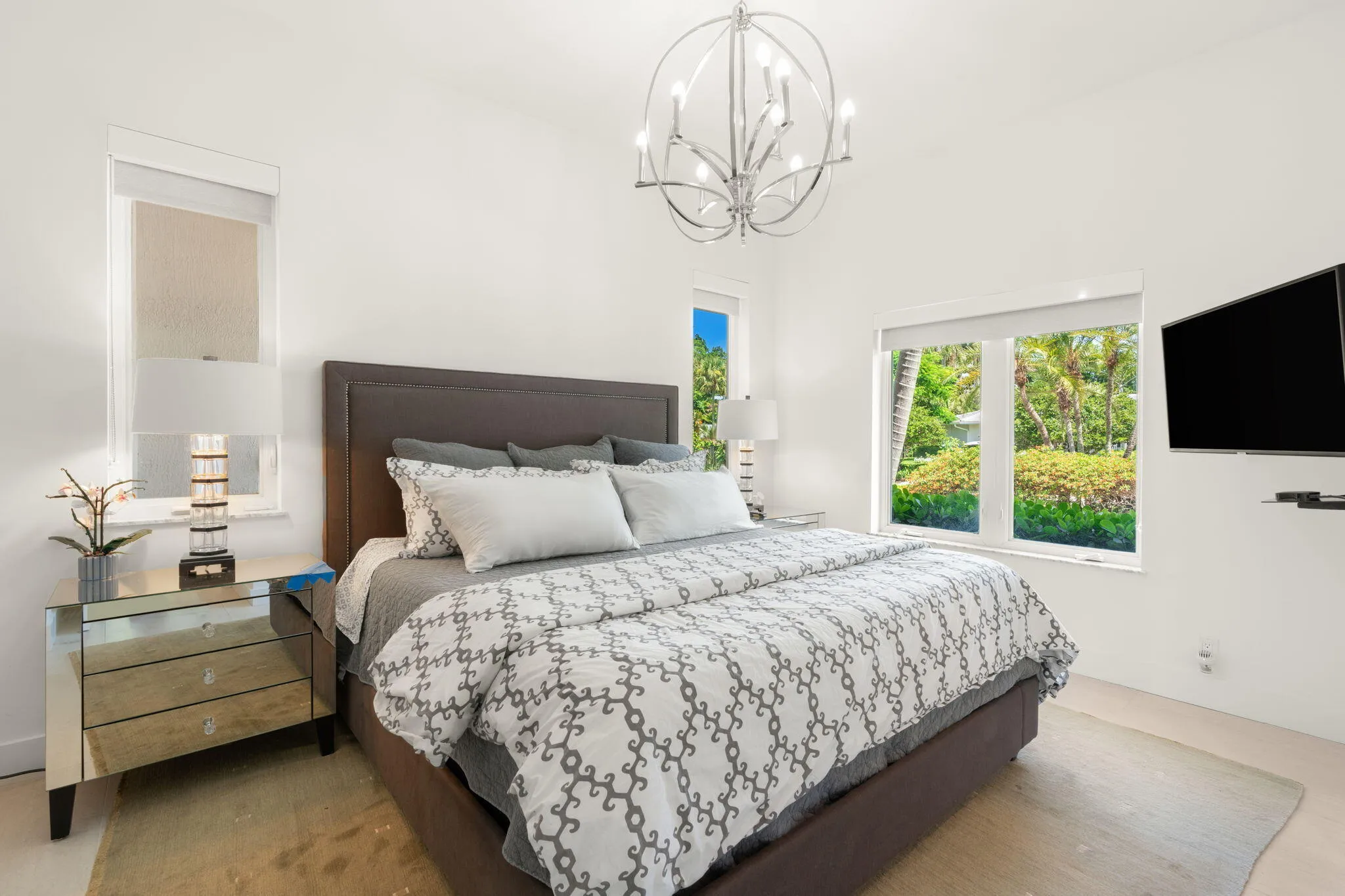 30-web-or-mls-2517 NE 13th St, Fort Laud