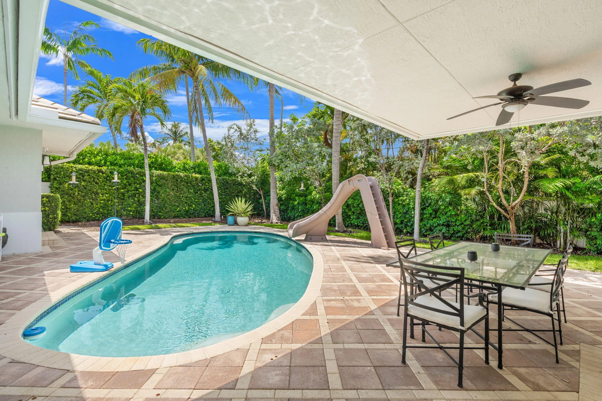 9-web-or-mls-2517 NE 13th St, Fort Laude