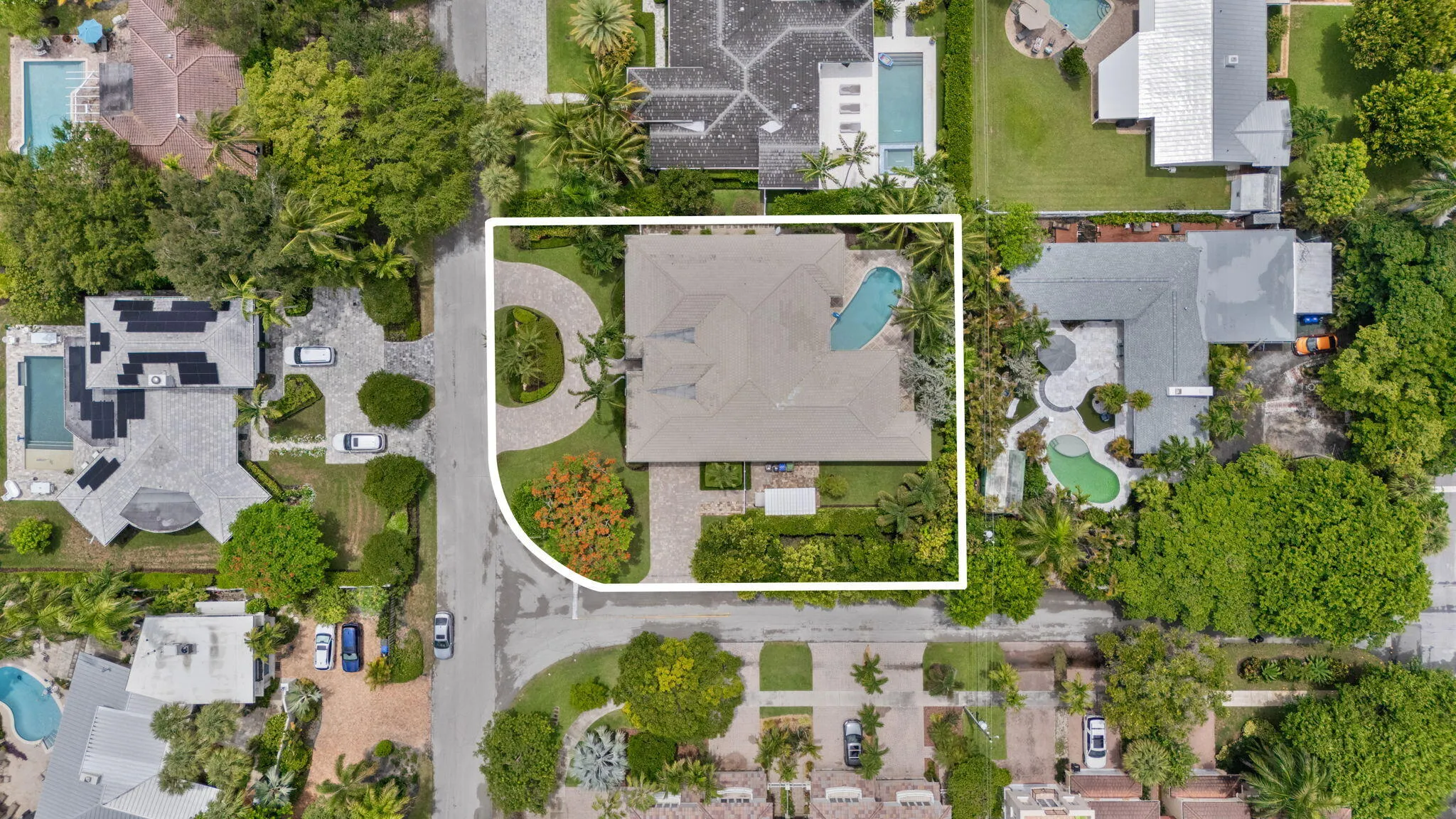 60-web-or-mls-2517 NE 13th St, Fort Laud