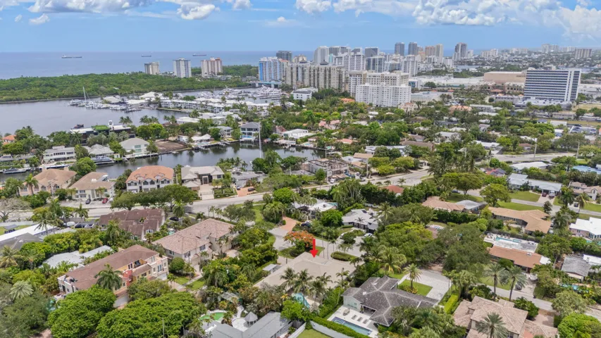 57-web-or-mls-2517 NE 13th St, Fort Laud