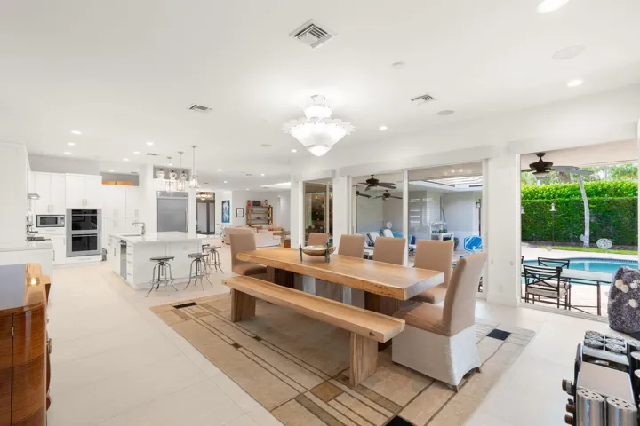 44-web-or-mls-2517 NE 13th St, Fort Laud