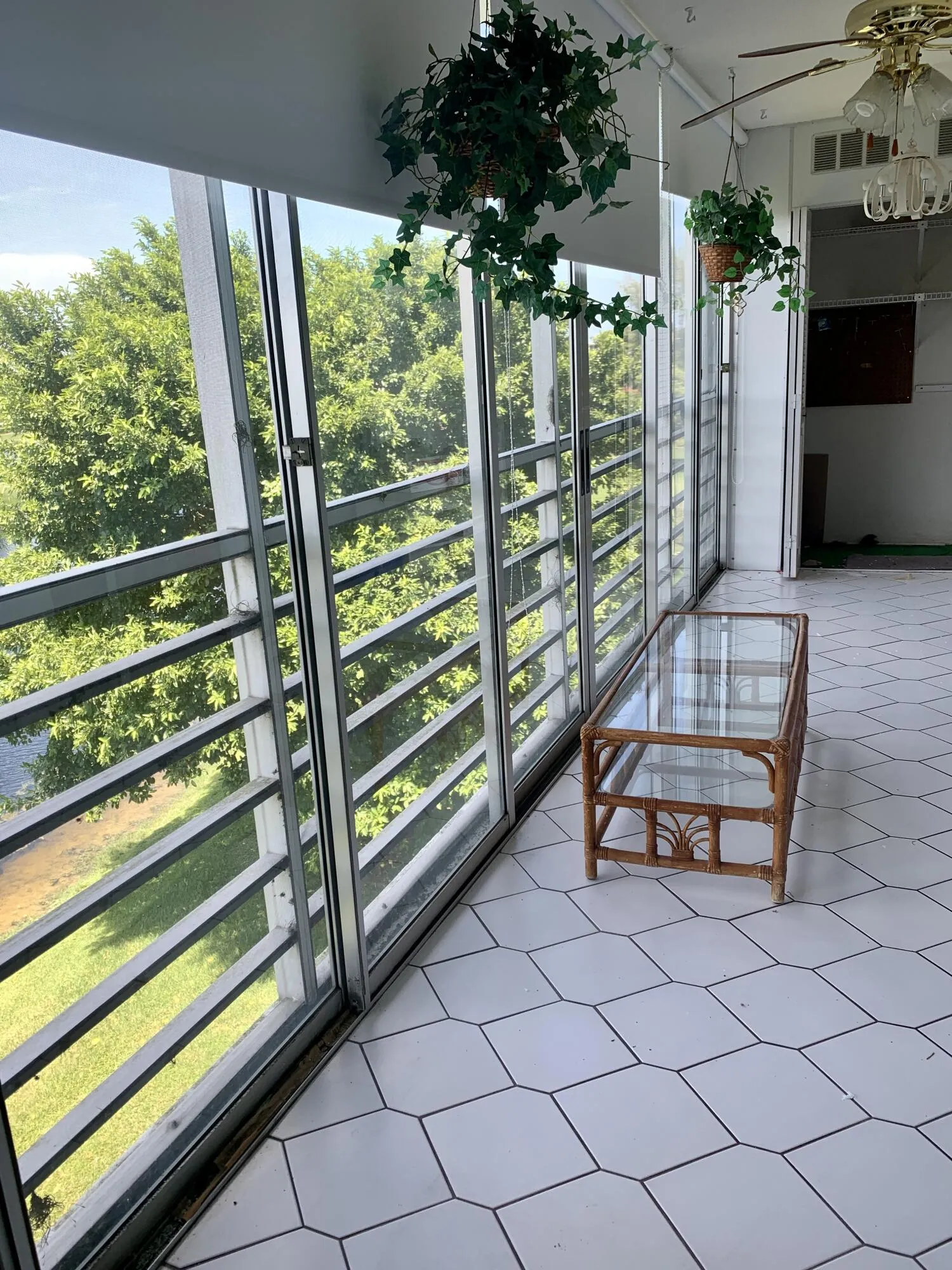 Oversized balcony with closet space
