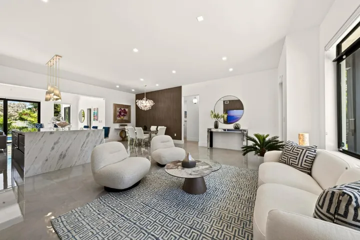 029-083-LivingDining Room-1500x1000