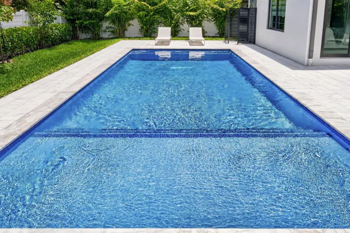 010-033-Pool-1500x1000