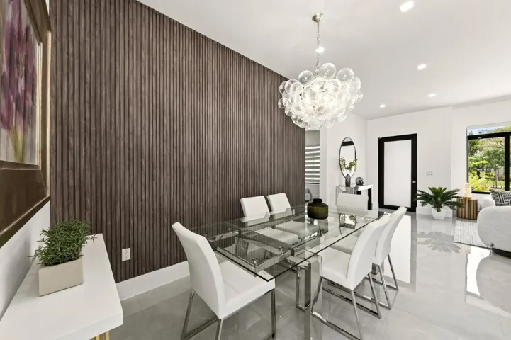 031-027-Dining Room-1500x998