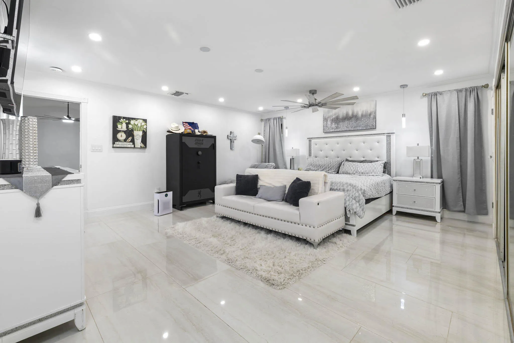 Property photo 43