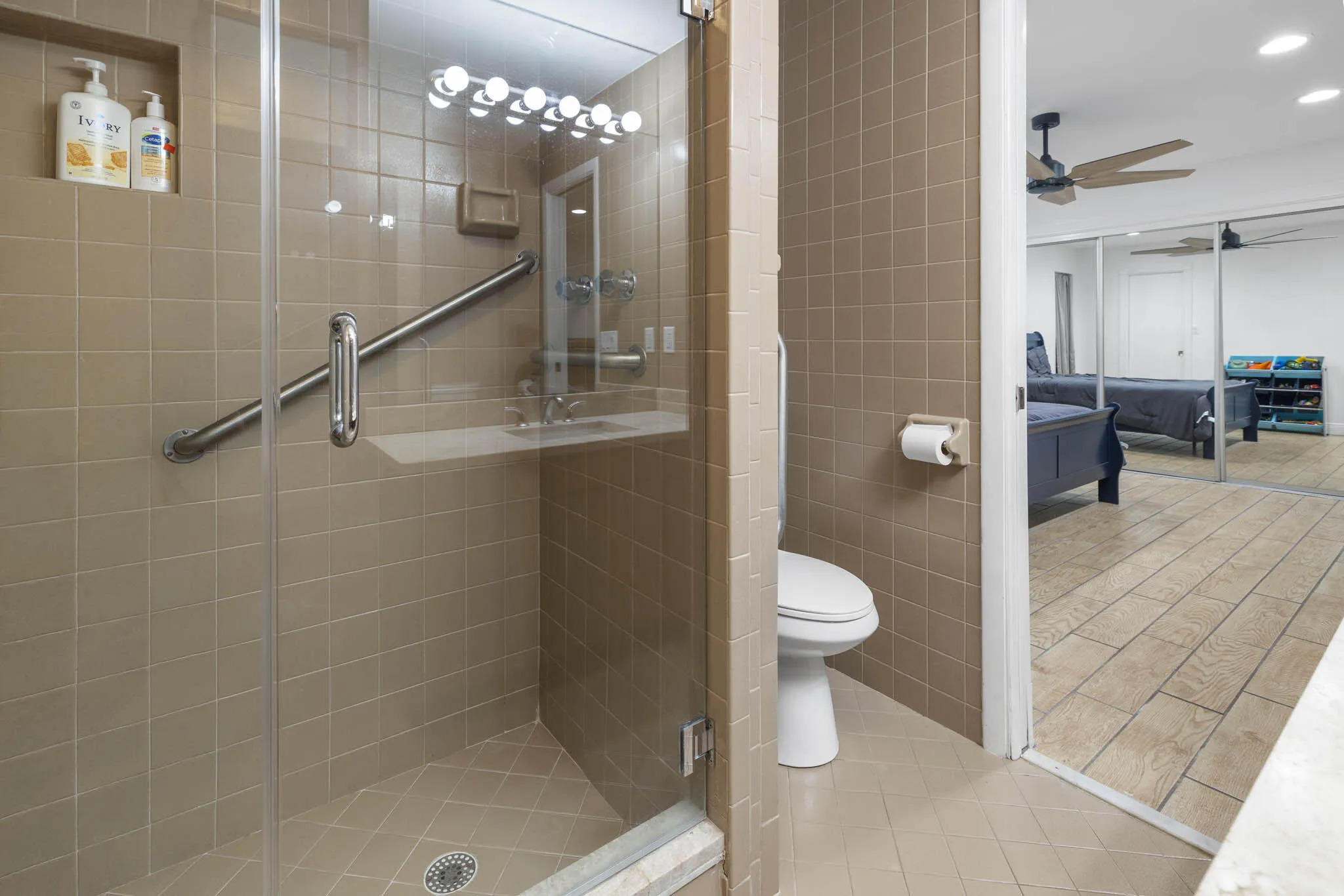 Property photo 57