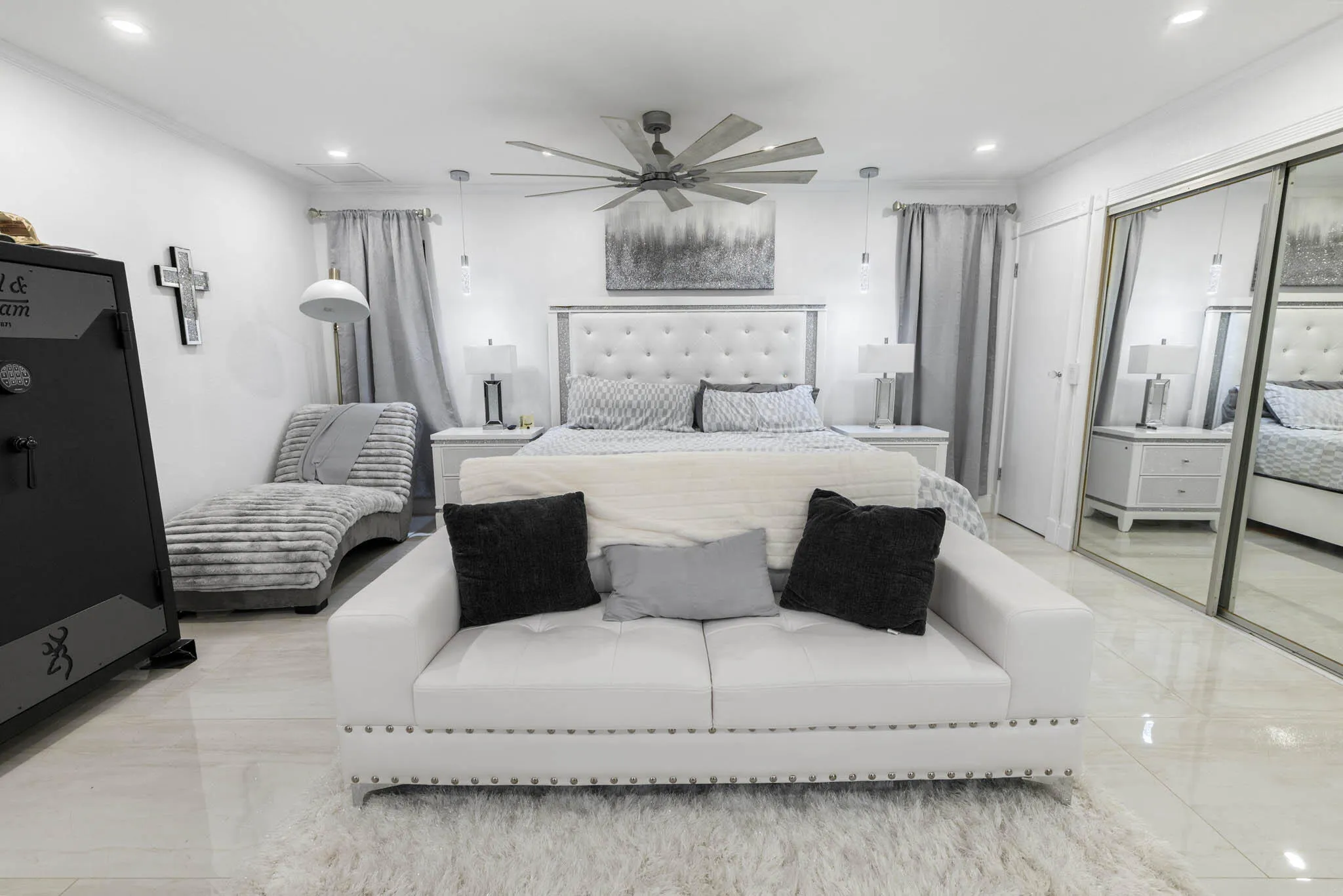 Property photo 44