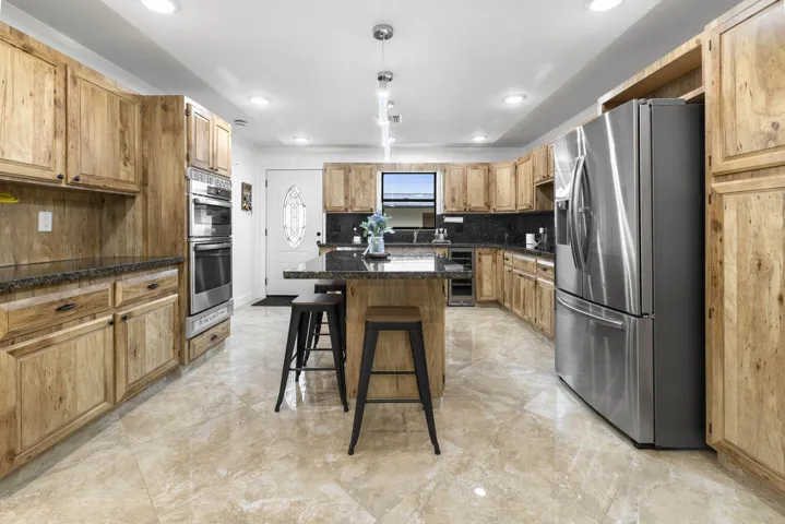 Neargarder Property-101
