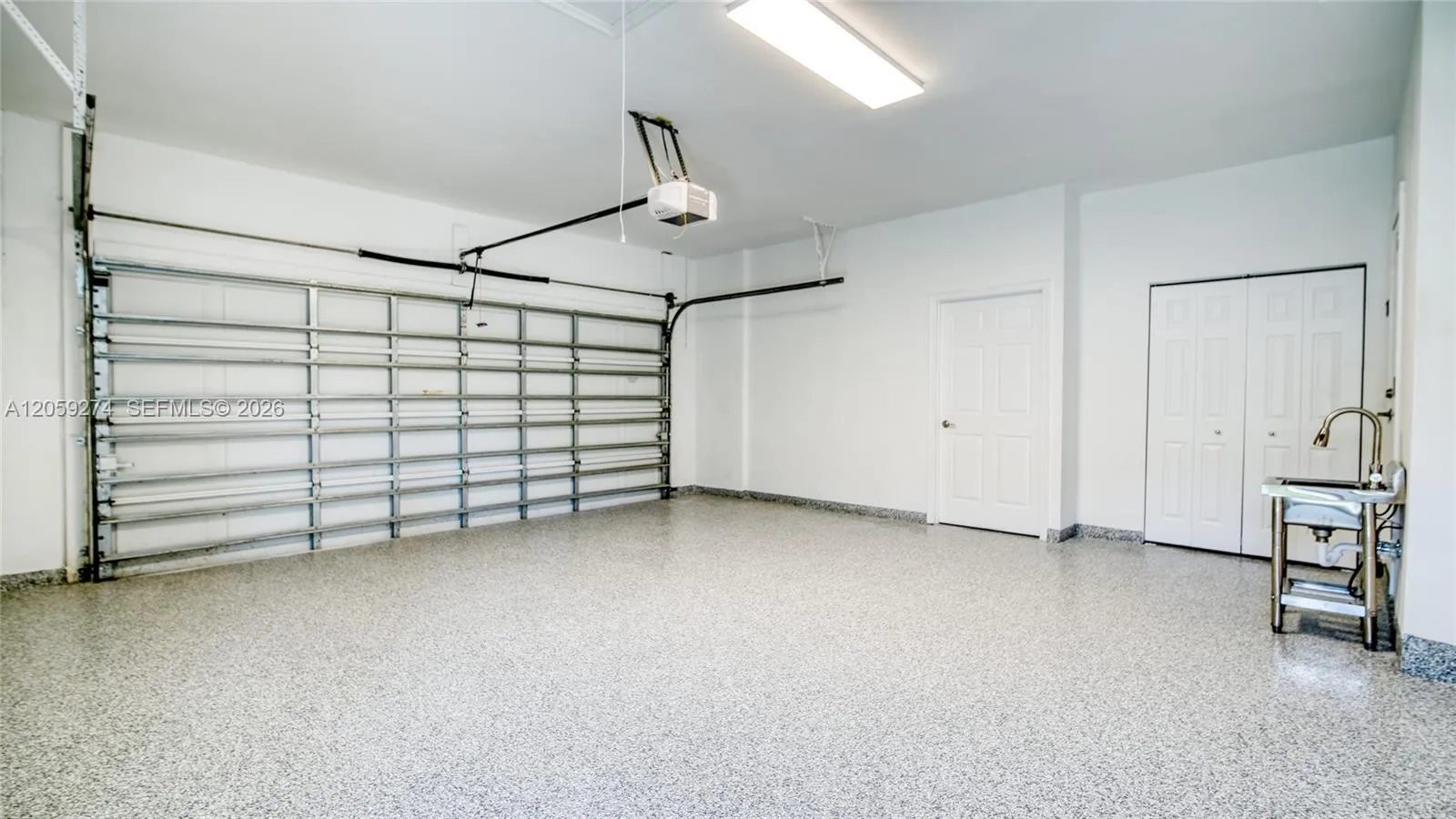 Property photo 115