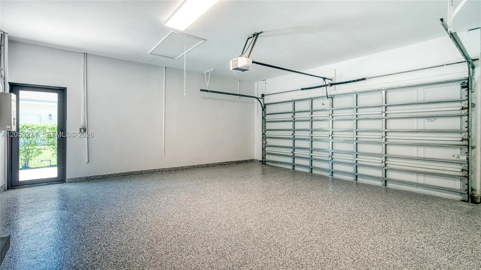 Property photo 116