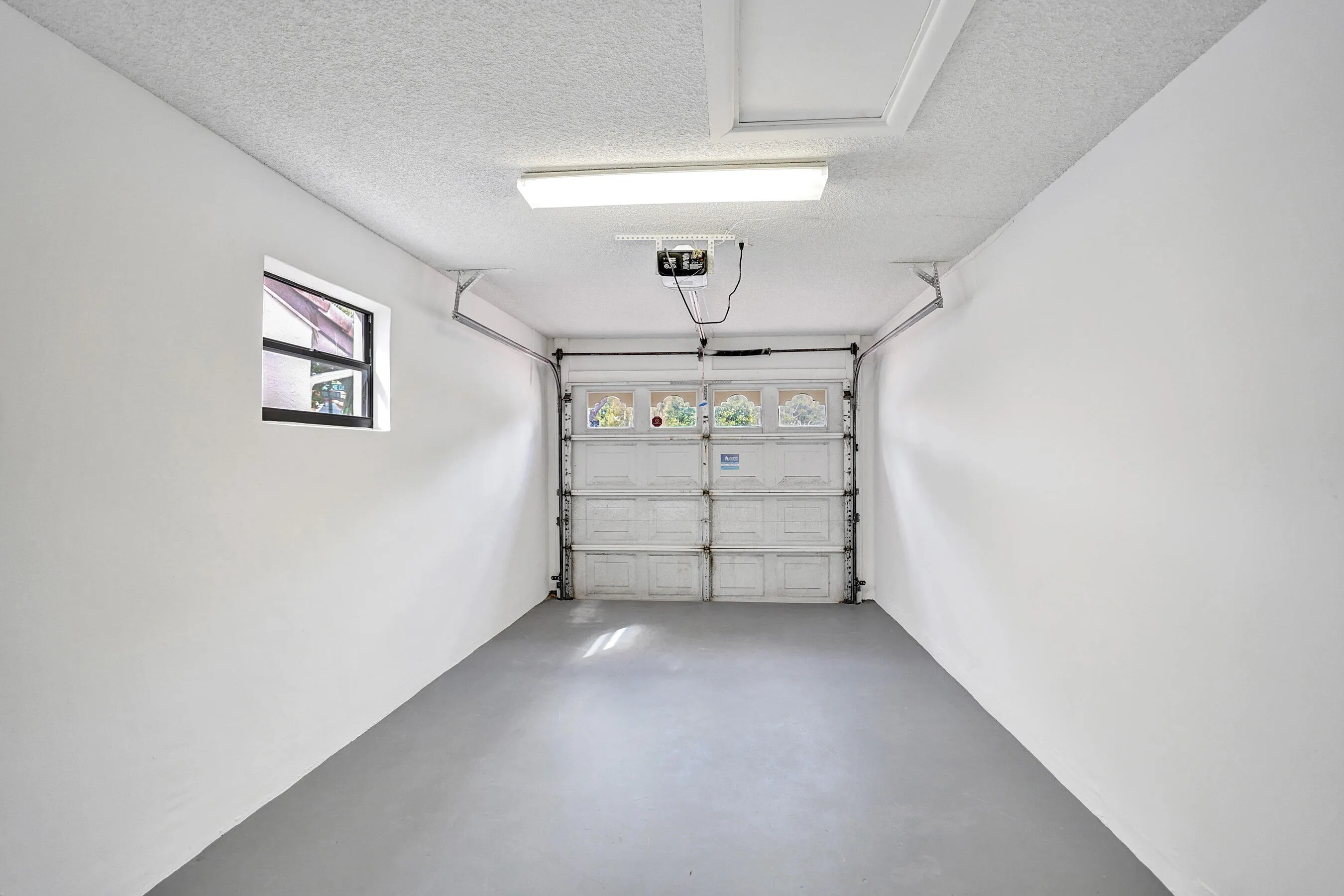 Spacious One Car Garage