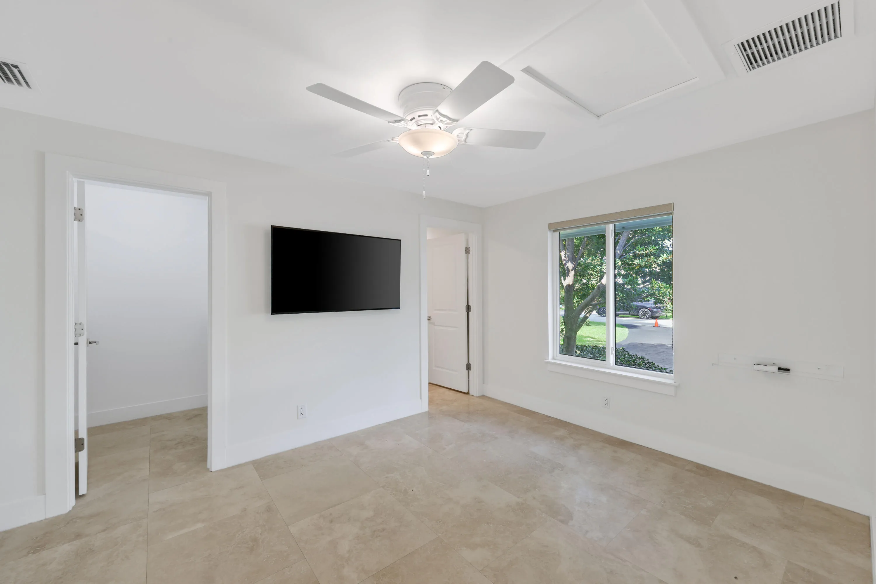 Property photo 50