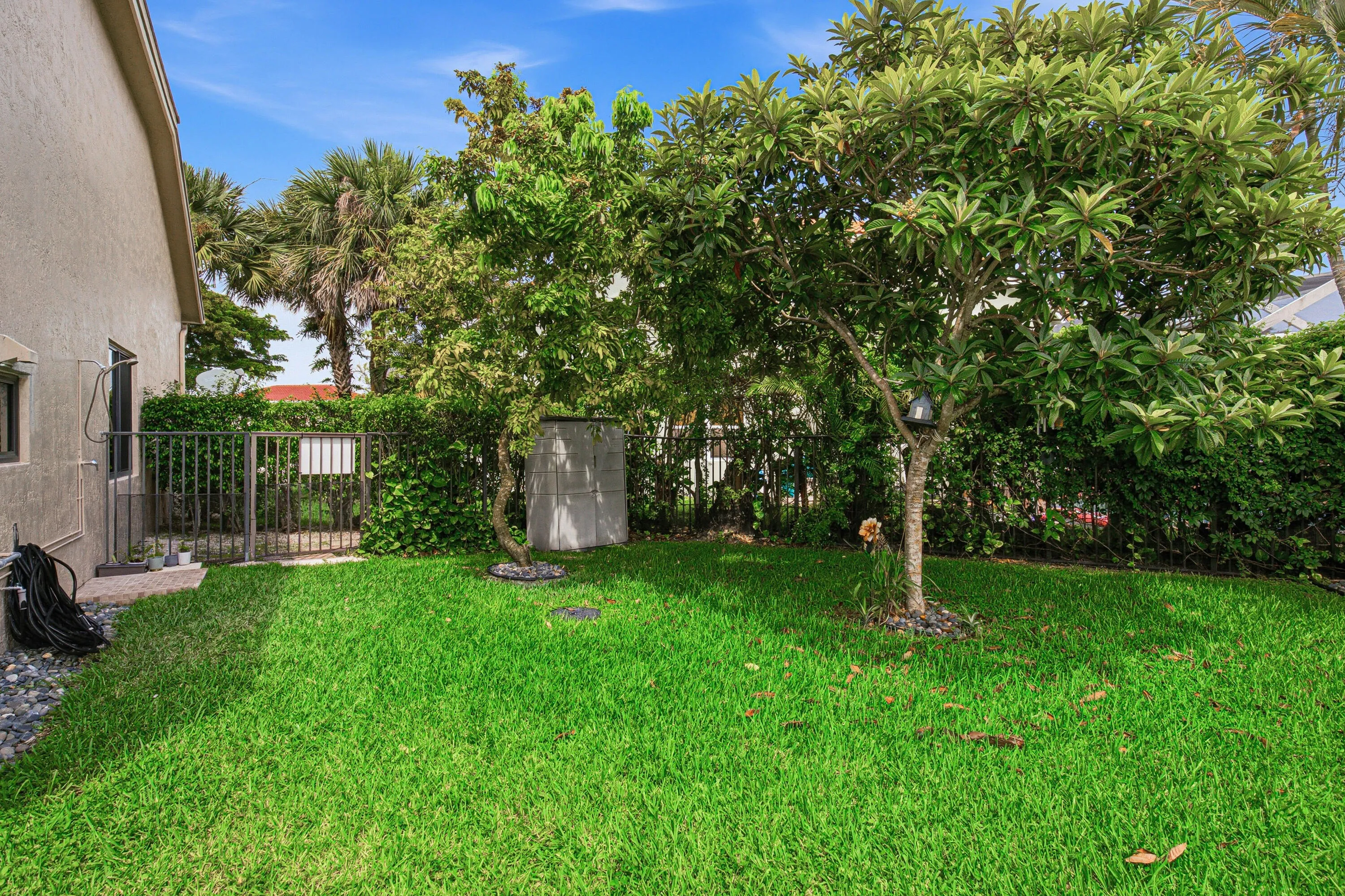 Backyard-EntranceV2