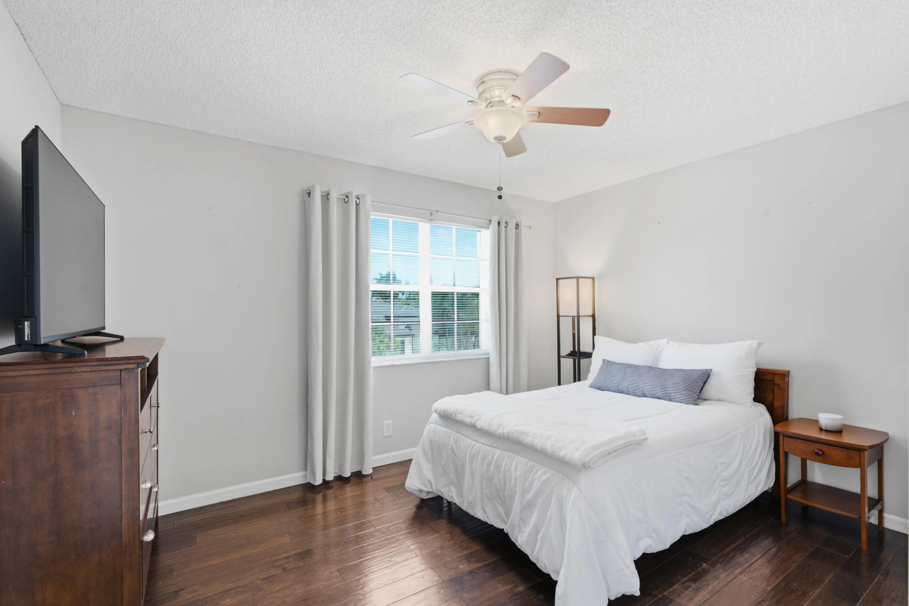 45-print-7723 Thornlee Drive -39