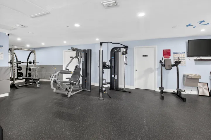Woodlake Gym