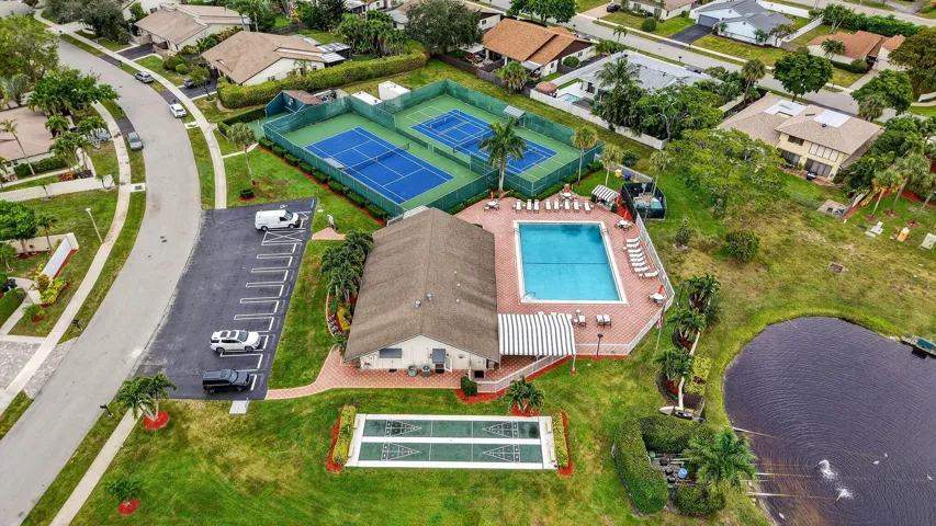 Woodlake Clubhouse