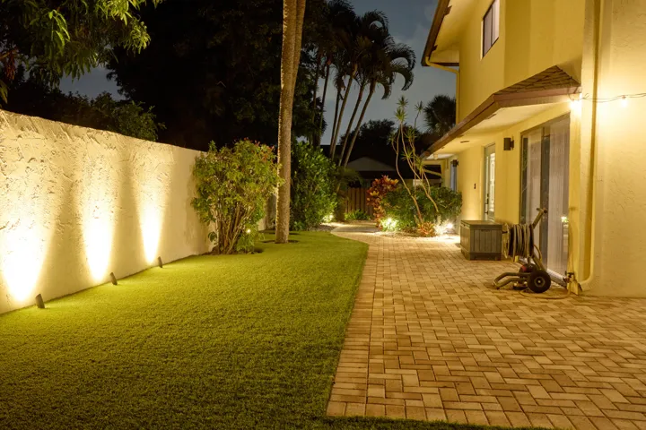 Evening - Yard - 2833 SW 6 St.