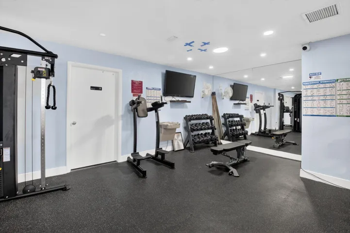 Woodlake Gym