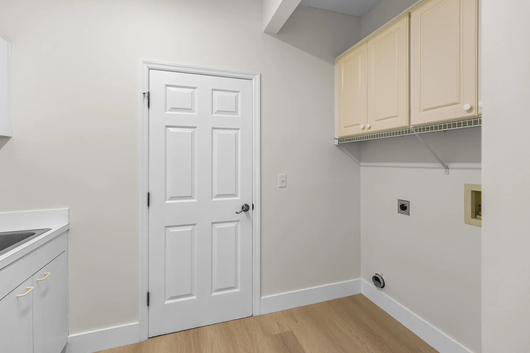 Property photo 44