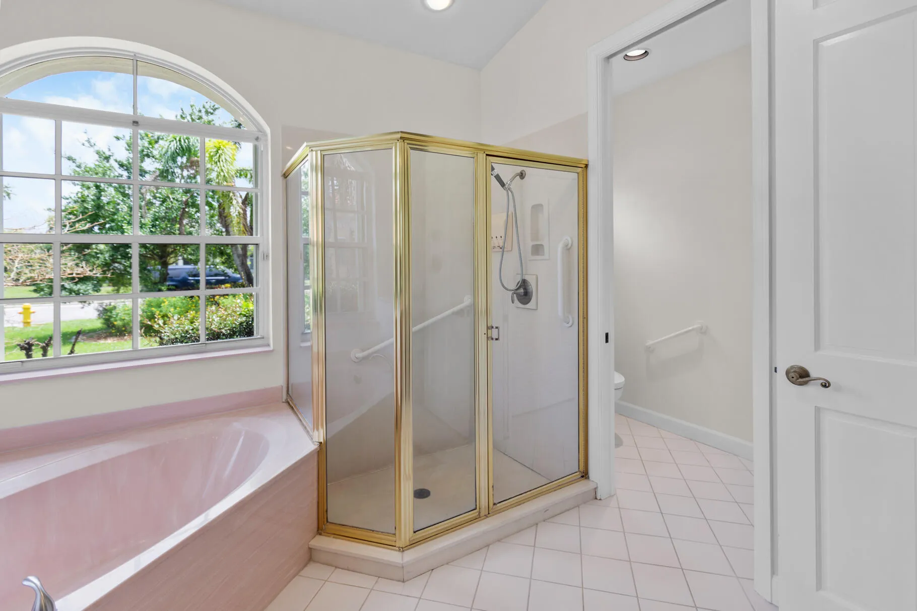 Property photo 35
