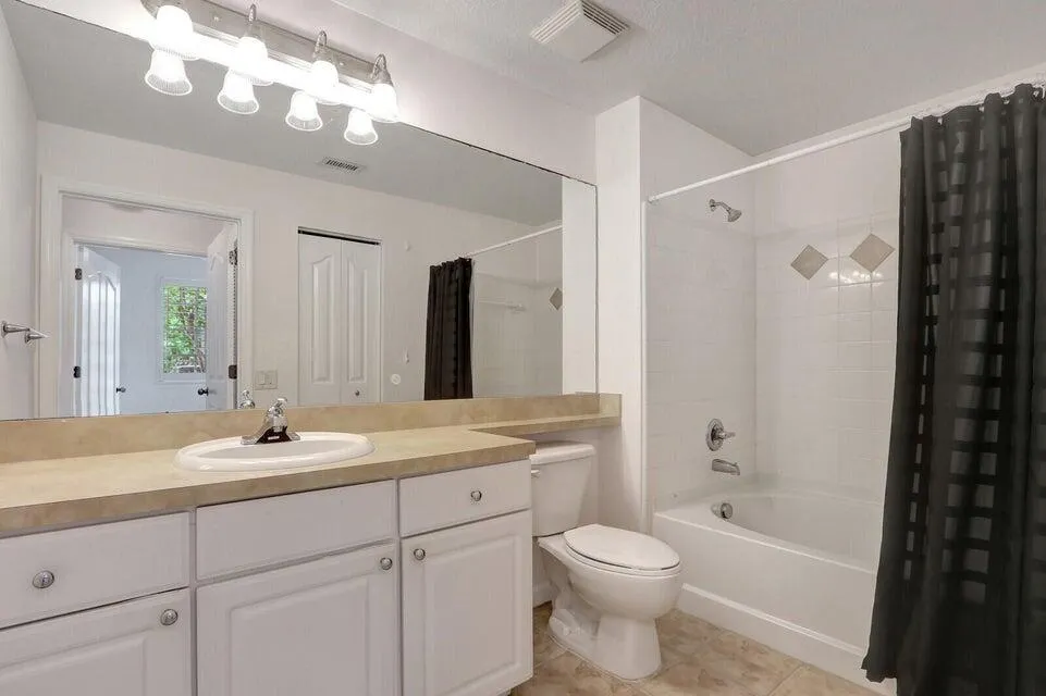 7101 2ND BATH