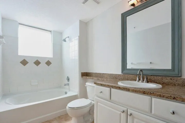 7101 PRIMARY BATH