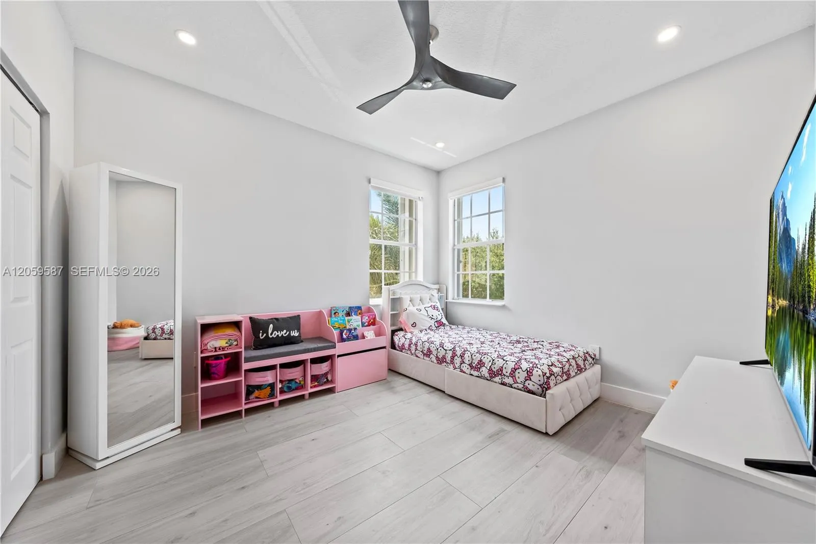 Property photo 35
