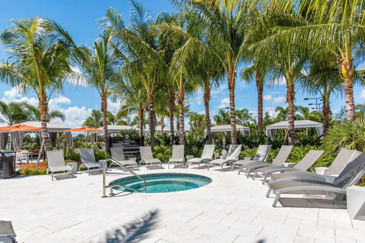 090-9747VitrailLane-DelrayBeach-FL-33446