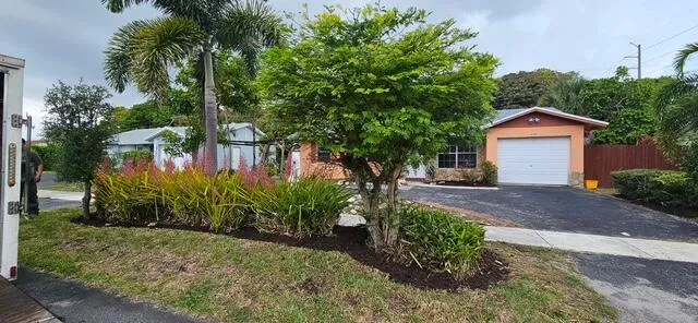 House before color change