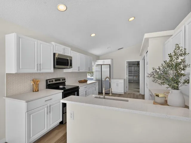 16-001 459 Halstead Dr - David Allen Pro