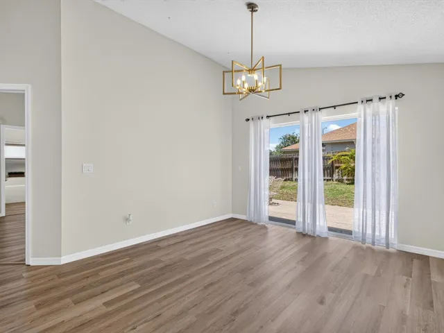 18-001 459 Halstead Dr - David Allen Pro