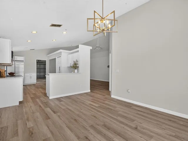 17-001 459 Halstead Dr - David Allen Pro