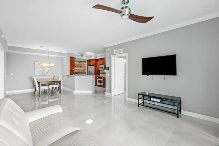 008-1411RenaissanceWay-BoyntonBeach-FL-3