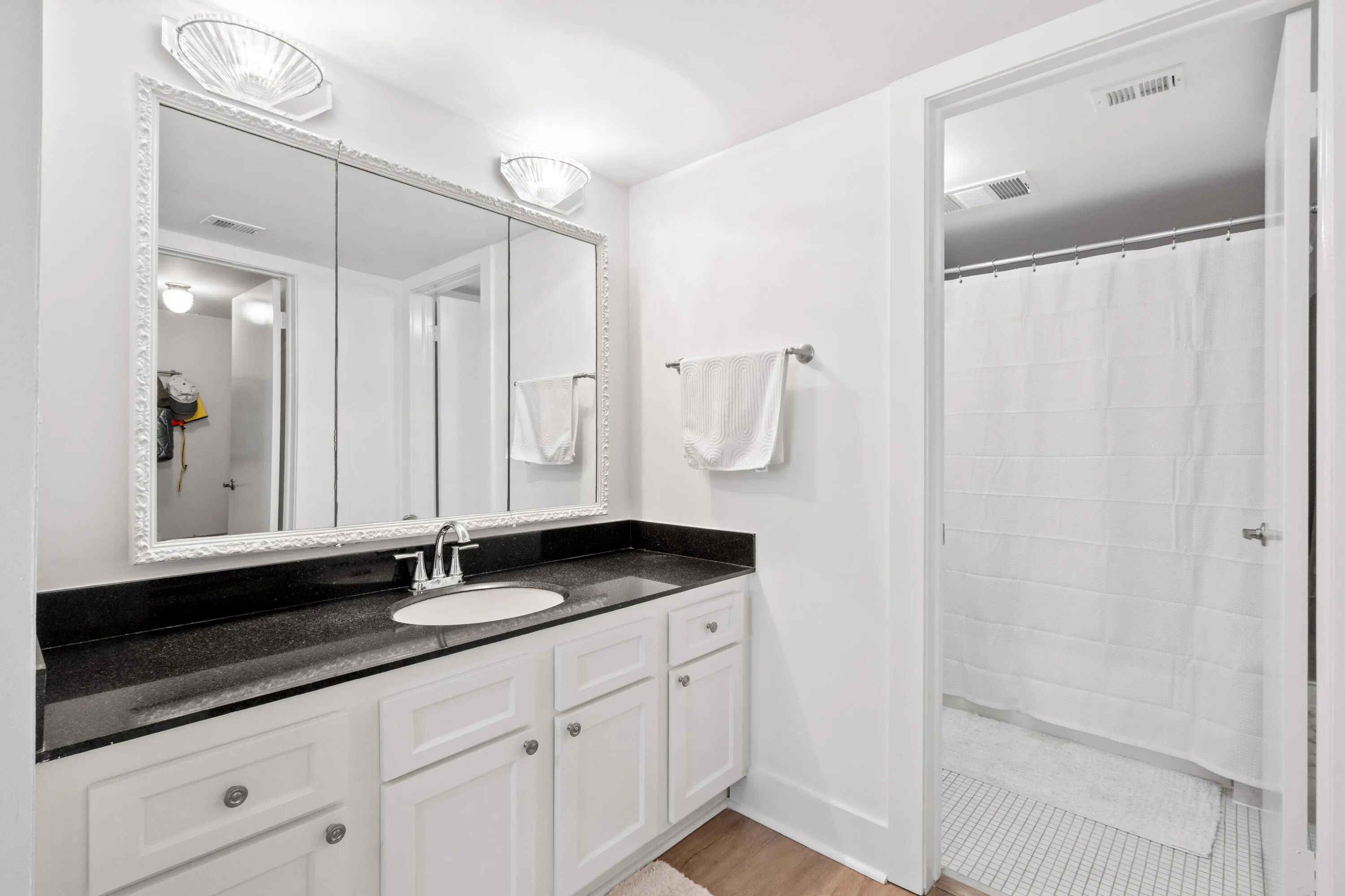 Ensuite Bath