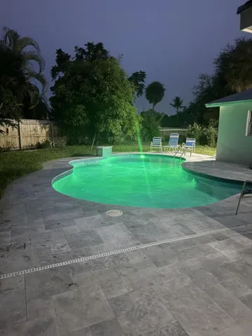 6739 POOL