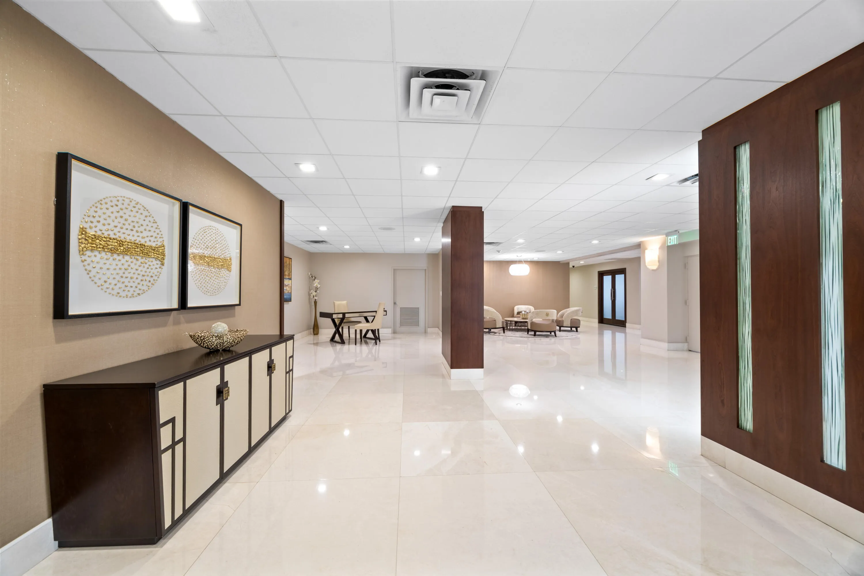 Playa del Sol Lobby