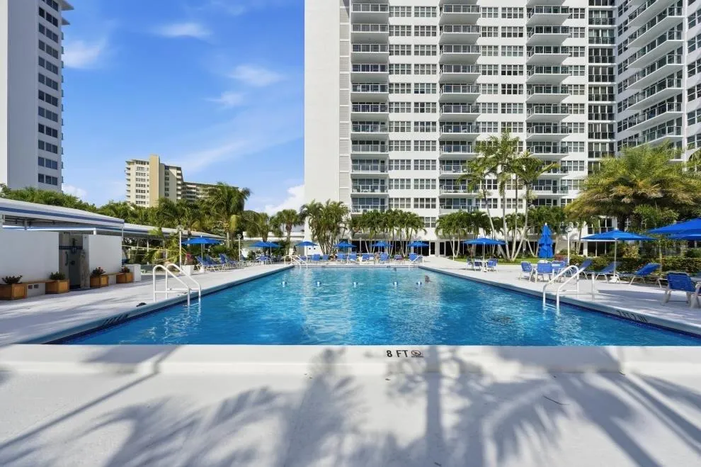 Heated Saltwater Pool